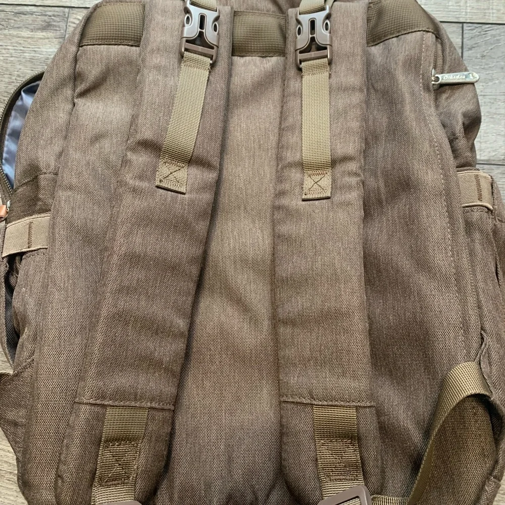 Brown diaper bag - Picture 6 of 9